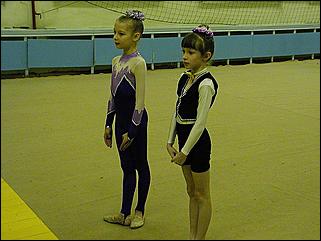    "Соревнования по художественной гимнастике ДЮСШ Барнаула /24-25.12.2001/"