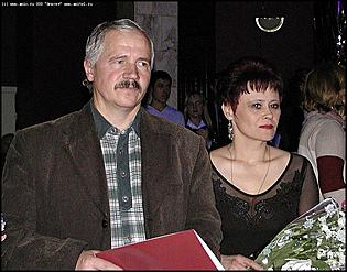    Пресс-ассамблея: лауреаты губернаторской премии за лучшие творческие работы журналистов в 2002 году