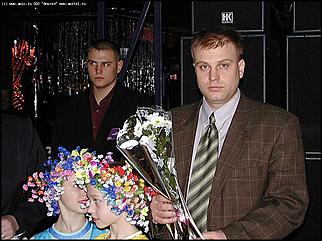    Пресс-ассамблея: лауреаты губернаторской премии за лучшие творческие работы журналистов в 2002 году