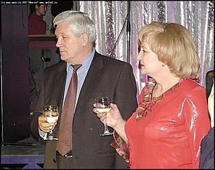    Пресс-ассамблея: лауреаты губернаторской премии за лучшие творческие работы журналистов в 2002 году