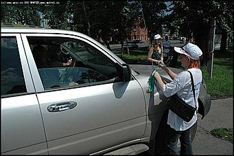    Акция "ЛДПР - за дешевый бензин"