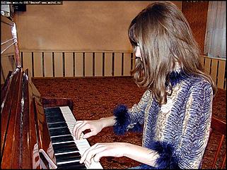    Маленькая красавица Алтая отборочный тур 2003