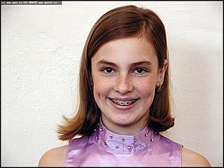    Финалистки конкурса<br>"Маленькая красавица 2003"