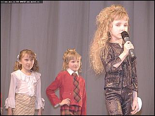    Финал конкурса "Маленькая красавица Алтая-2003"