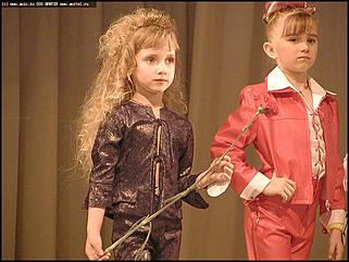    Финал конкурса "Маленькая красавица Алтая-2003"