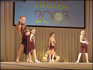    Финал конкурса "Маленькая красавица Алтая-2003"