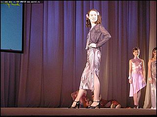    Финал конкурса "Маленькая красавица Алтая-2003"