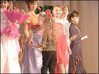    Финал конкурса "Маленькая красавица Алтая-2003"