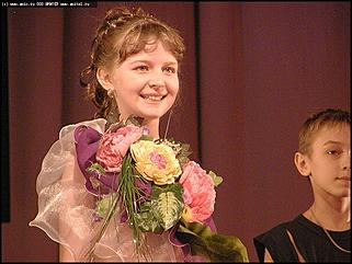    Финал конкурса "Маленькая красавица Алтая-2003"