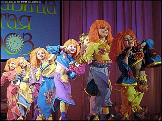    Финал конкурса "Маленькая красавица Алтая-2003"