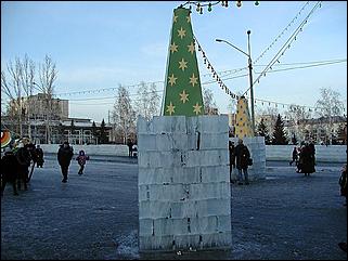    "Оттепель в Барнауле /03.01.2002/"