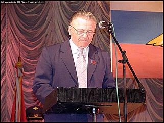    Офицерский бал 2003