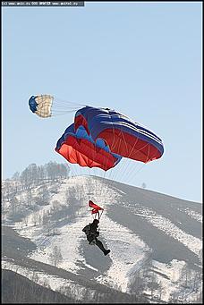   Тренировка парашютно-десантной пожарной службы