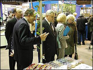    "Торг-Фуд 2003" и "Продлето 2003"