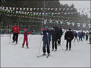    "Лыжный праздник 2002"