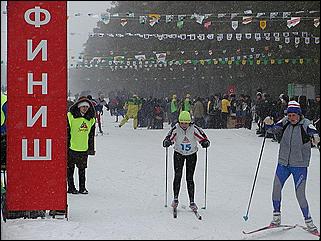    "Лыжный праздник 2002"