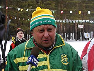    "Лыжный праздник 2002"