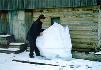    12 апреля - День космонавтики.