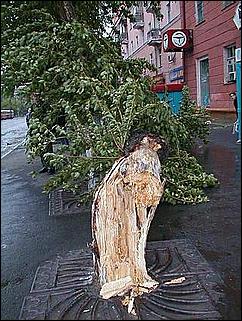    Буря в Барнауле. 03 июня 2001.