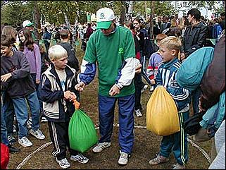    Барнаул 2001. День города.