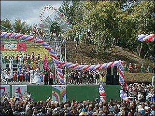   Барнаул 2001. День города.