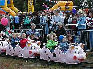    Барнаул 2001. День города.