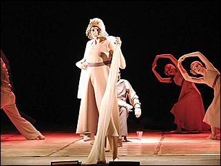    "Пластический спектакль "Два мира""