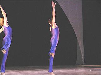    "Пластический спектакль "Два мира""