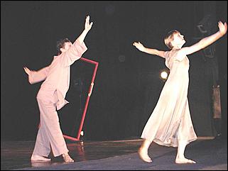    "Пластический спектакль "Два мира""