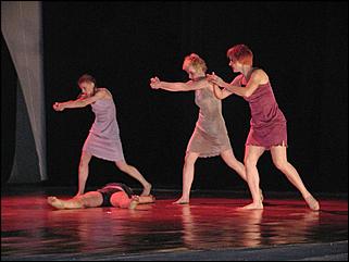    "Пластический спектакль "Два мира""