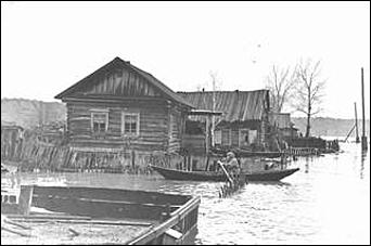    Наводнение в Затоне Барнаул 1958 год.<br><font size="1">/ автор фотографий - Игорь Рогалев /</font>