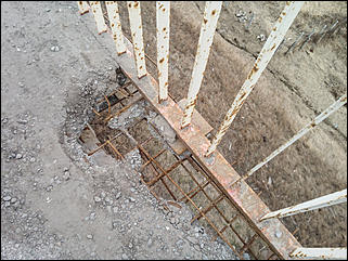 20 апреля 2018 г., Барнаул. Екатерина Смолихина   Почему старый мост в Барнауле становится опасным