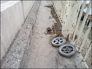 20 апреля 2018 г., Барнаул. Екатерина Смолихина   Почему старый мост в Барнауле становится опасным