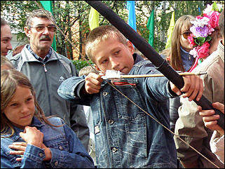 15 сентября 2007 г., Барнаул   Фестиваль национальных кульутр "Единой семьей на Алтае живем"