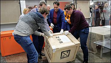 19 февраля 2020 г., Барнаул   Алебарды, сабли и револьверы. Уникальную выставку исторического оружия привезли в Барнаул