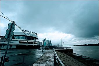 8 сентября 2019 г., Барнаул. Екатерина Смолихина   Ну, здравствуй, осень! Промозглый и очаровательный фоторепортаж с улочек Барнаула