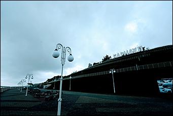 8 сентября 2019 г., Барнаул. Екатерина Смолихина   Ну, здравствуй, осень! Промозглый и очаровательный фоторепортаж с улочек Барнаула