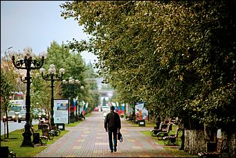 8 сентября 2019 г., Барнаул. Екатерина Смолихина   Ну, здравствуй, осень! Промозглый и очаровательный фоторепортаж с улочек Барнаула