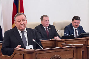 18 февраль 2016 г., Барнаул © Амител Вячеслав Мельников   Отчет губернатора Алтайского края перед депутатами 