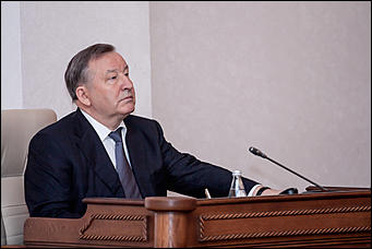 18 февраль 2016 г., Барнаул © Амител Вячеслав Мельников   Отчет губернатора Алтайского края перед депутатами 