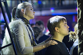 7 декабрь 2016 г., Барнаул © Амител Вячеслав Мельников   Публика сходила с ума: как прошел концерт российского рэпера Оксимирона