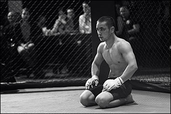 11 ноябрь 2016 г., Барнаул © Амител Вячеслав Мельников   Соревнования по панкратиону в баре "Опера". Фоторепортаж 