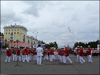 15 сентябрь 2012 г., Барнаул   Парад духовых оркестров