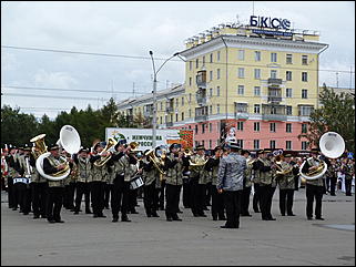 15 сентябрь 2012 г., Барнаул   Парад духовых оркестров