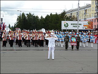 15 сентябрь 2012 г., Барнаул   Парад духовых оркестров