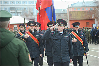 19 апреля 2019 г., Барнаул. Екатерина Смолихина   Первая репетиция парада Победы в Барнауле