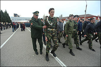 19 апреля 2019 г., Барнаул. Екатерина Смолихина   Первая репетиция парада Победы в Барнауле