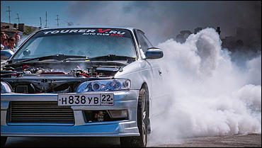 18 июль 2015 г., Барнаул   Фестиваль тюнингованных автомобилей "ParkKing-2015"