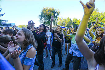 6 августа 2017 г., Барнаул. Екатерина Смолихина   "Парк рок -2017": как прошел первый масштабный барнаульский рок-фестиваль