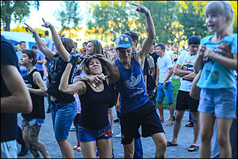 6 августа 2017 г., Барнаул. Екатерина Смолихина   "Парк рок -2017": как прошел первый масштабный барнаульский рок-фестиваль